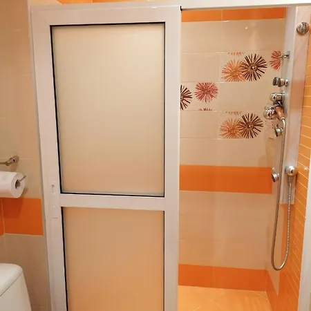 Kapana Comfy 2br In Center Plowdiw