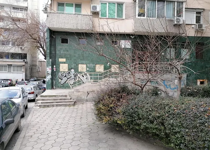 Kapana Comfy 2br In Center بلوفديف